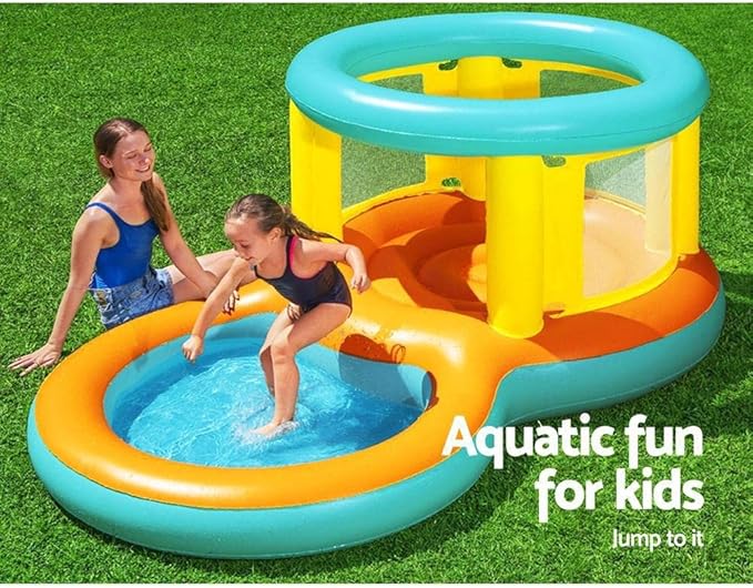 Structure gonflable et piscine de jeux Jumptopia de Bestway (2,39 m x 1,42 m x 1,02 m).