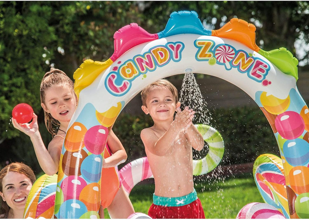 Piscine gonflable INTEX Candy Zone pour enfants : Piscine gonflable avec jet d'eau, toboggan et pataugeoire, 295 cm x 190 cm x 130 cm, à partir de 3 ans
